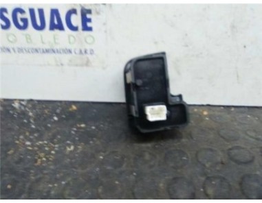 Botonera Puerta Delantera Derecha Alfa Romeo 147  1 6 T Spark ECO Distinctive [1 6 Ltr  - 77 kW 16V CAT]