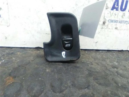 Botonera Puerta Trasera Derecha Alfa Romeo 147  1 6 T Spark ECO Distinctive [1 6 Ltr  - 77 kW 16V CAT]