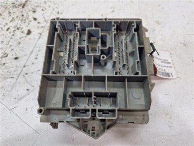 Centralita Alfa Romeo 147  1 9 JTD 16V Distinctive [1 9 Ltr  - 103 kW JTD 16V CAT] 2