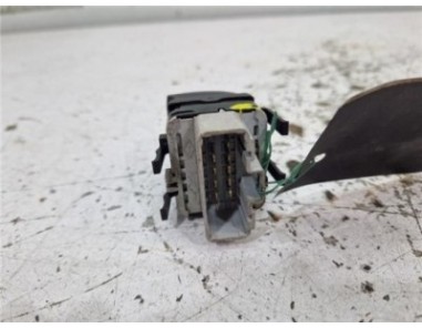 Botonera Puerta Delantera Izquierda Renault CLIO III 1 5 dCi D 