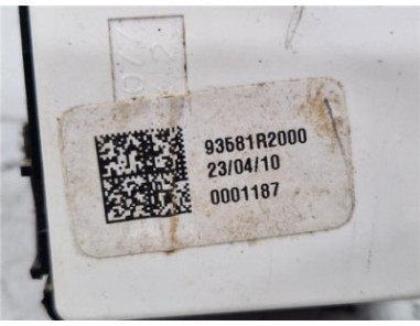 MANDO ELEVALUNAS DELANTERO DERECHO Kia Sportage  1 6 Concept [1 6 Ltr  - 110 kW T-GDI CAT]