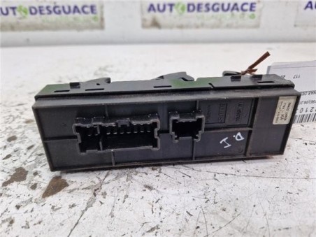 MANDO ELEVALUNAS DELANTERO IZQUIERDO Nissan Juke I  1 6 Acenta [1 6 Ltr  - 86 kW 16V CAT]