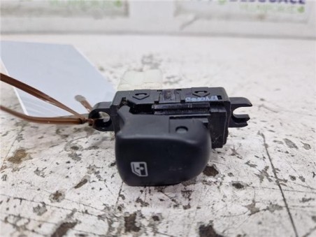 MANDO ELEVALUNAS TRASERO IZQUIERDO Renault Koleos II  2 0 Zen [2 0 Ltr  - 130 kW dCi Diesel FAP Energy]