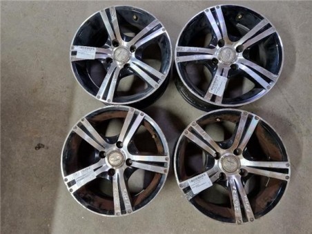 JUEGO LLANTAS Ford FIESTA VI 1 4 TDCi