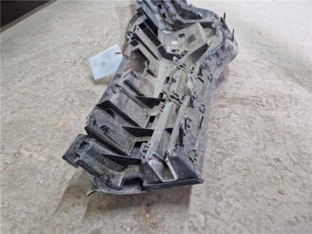 Rejilla Paragolpes Delantero Renault Kangoo II  1 5 Furgón Professional [1 5 Ltr  - 55 kW dCi Diesel FAP]