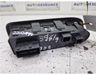 MANDO ELEVALUNAS DELANTERO IZQUIERDO Peugeot 308  2 0 HDi