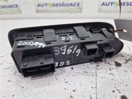 MANDO ELEVALUNAS DELANTERO IZQUIERDO Peugeot 308  2 0 HDi