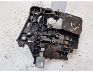 Manilla interior puerta corredera izquierda Peugeot Partner Tepee  1 6 Access [1 6 Ltr  - 55 kW Blue-HDI FAP]