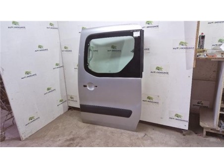Puerta Lateral Corredera Izquierda Peugeot Partner Tepee  1 6 Access [1 6 Ltr  - 55 kW Blue-HDI FAP]