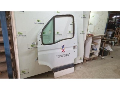 Puerta Delantera Izquierda Renault MASTER BUS * 2