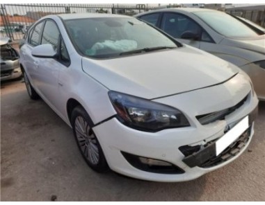 Piloto Trasero Derecho Opel Astra J Berlina 5p  1 6 Excellence [1 6 Ltr  - 81 kW CDTI DPF]