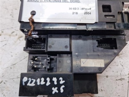 MANDO ELEVALUNAS DELANTERO DERECHO BMW Serie X5  3 0d [3 0 Ltr  - 160 kW Turbodiesel CAT]