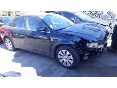 Audi A4 BERLINA 2 0 20V  2