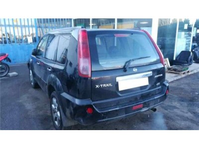 Nissan X-TRAIL 2 2 dCi D  2