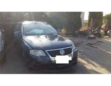 Volkswagen PASSAT BERLINA 2 0 TDI 
