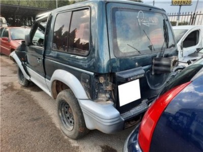 Brazo Inferior Delantero Izquierdo Mitsubishi Montero  2 5 2500 TD GLS  [2 5 Ltr  - 73 kW Turbodiesel]