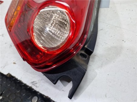 Piloto Trasero Izquierdo Nissan Juke I  1 6 Acenta [1 6 Ltr  - 86 kW 16V CAT]