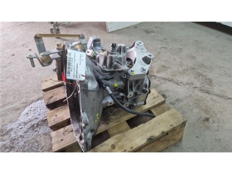 Caja Cambios Manual Opel Corsa E  1 4 Design LINE [1 4 Ltr  - 66 kW 16V bivalent  Gasolina / LPG]
