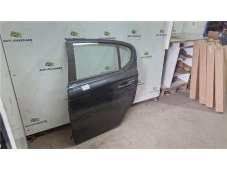 Puerta Trasera Izquierda Opel Corsa E  1 4 Design LINE [1 4 Ltr  - 66 kW 16V bivalent  Gasolina / LPG]
