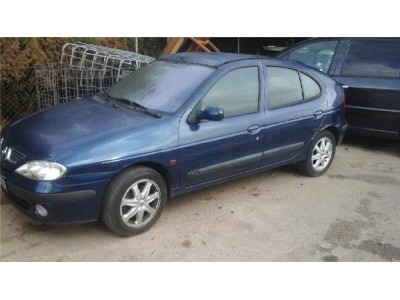 Paragolpes Delantero Renault MEGANE I FASE 2 BERLINA 1 9 dCi D  2
