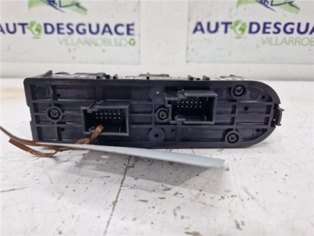 MANDO ELEVALUNAS DELANTERO IZQUIERDO Alfa Romeo Giulietta  2 0 Distinctive [2 0 Ltr  - 103 kW JTDM]