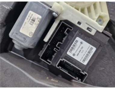 Elevalunas Electrico Delantero Izquierdo Volkswagen Golf VI  1 6 Advance [1 6 Ltr  - 77 kW TDI DPF]