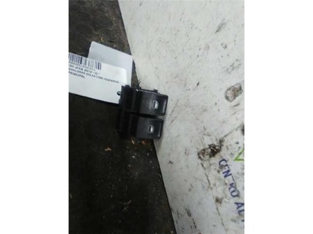 Botonera Puerta Delantera Derecha Seat Toledo  1 6 Reference [1 6 Ltr  - 77 kW TDI]