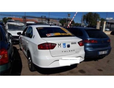 Botonera Puerta Delantera Izquierda Seat Toledo  1 6 Reference [1 6 Ltr  - 77 kW TDI]