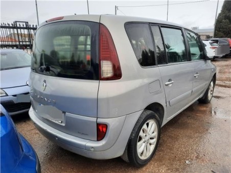 Renault Espace IV  2 0 dCi 