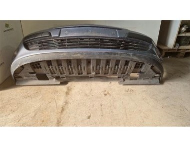 Paragolpes Delantero Renault Megane III Berlina 5P  1 5 Dynamique [1 5 Ltr  - 78 kW dCi Diesel]