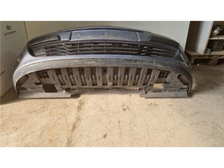 Paragolpes Delantero Renault Megane III Berlina 5P  1 5 Dynamique [1 5 Ltr  - 78 kW dCi Diesel]