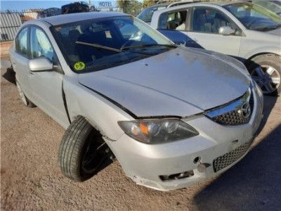 Brazo Inferior Delantero Izquierdo Mazda 3 Sedán  1 6 DI Turbo