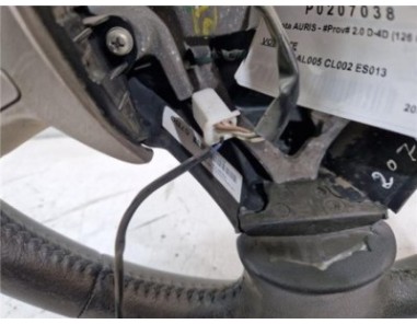 Volante Toyota AURIS 2 0 D-4D 