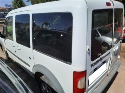 Puerta Delantera Izquierda Ford Tourneo Connect  1 8 TDCi 