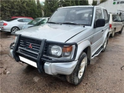 Mandos Calefaccion / Aire Acondicionado Mitsubishi Montero  2 5 2500 TD GL  [2 5 Ltr  - 73 kW Turbodiesel]