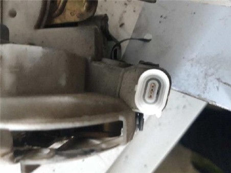 Cerradura Puerta Delantera Derecha Seat Cordoba Berlina  1 9 TDI 
