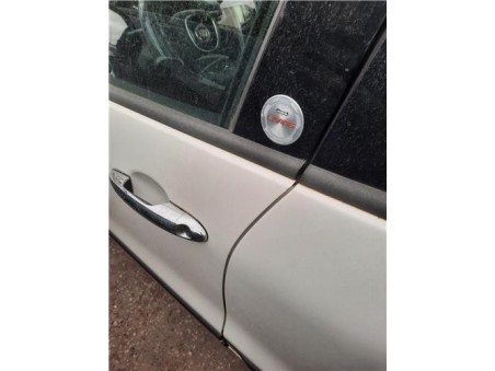 Fiat 500L  Living  1 3 Lounge [1 3 Ltr  - 62 kW 16V JTD CAT]