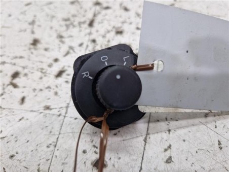 Mando Retrovisor Electrico Skoda Fabia  1 0 Ambition [1 0 Ltr  - 55 kW MPI]