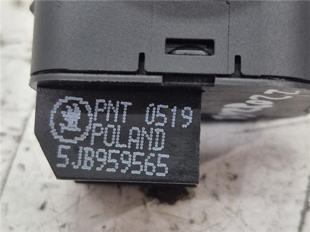 Mando Retrovisor Electrico Skoda Fabia  1 0 Ambition [1 0 Ltr  - 55 kW MPI]