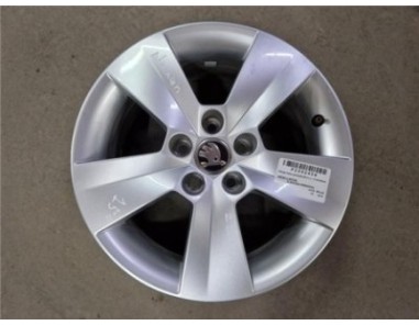 JUEGO LLANTAS Skoda Fabia  1 0 Ambition [1 0 Ltr  - 55 kW MPI]