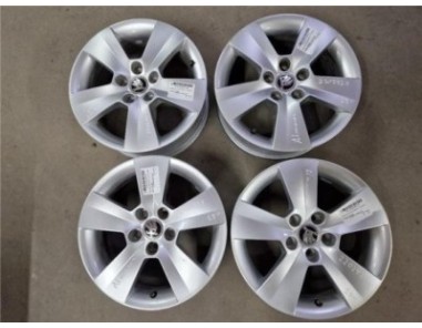 JUEGO LLANTAS Skoda Fabia  1 0 Ambition [1 0 Ltr  - 55 kW MPI]