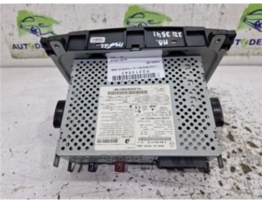 Radio / Cd Mercedes-Benz Sprinter II Kombi  2 1 311 / 313 / 314 / 316 CDI  [2 1 Ltr  - 95 kW CDI CAT ]