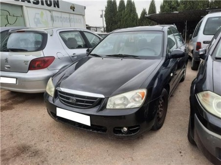 Kia CERATO Sedán  2 0 CRDi