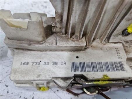 Cerradura Puerta Trasera Derecha Mercedes-Benz Clase A  2 0 A 200 CDI  [2 0 Ltr  - 103 kW CDI CAT]