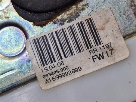 Cerradura Puerta Trasera Derecha Mercedes-Benz Clase A  2 0 A 200 CDI  [2 0 Ltr  - 103 kW CDI CAT]