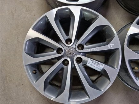 JUEGO LLANTAS Nissan Qashqai  2 0