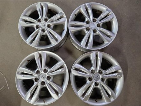 JUEGO LLANTAS Hyundai ix35  1 7 Comfort 2WD [1 7 Ltr  - 85 kW CRDi CAT]