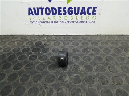 Botonera Puerta Delantera Derecha Audi A3  2 0 FSI Ambiente [2 0 Ltr  - 110 kW 16V FSI]