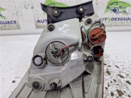 Piloto Trasero Derecho Hyundai ix35  1 7 Comfort 2WD [1 7 Ltr  - 85 kW CRDi CAT]