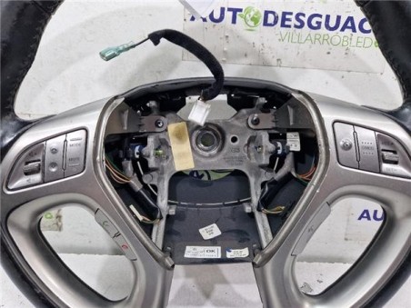 Volante Hyundai ix35  1 7 Comfort 2WD [1 7 Ltr  - 85 kW CRDi CAT]